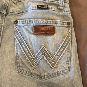 Wrangler Bootcut size 9 x 34